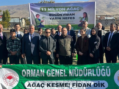 İlçemizde 11 Kasım Milli Ağaçlandırma Günü kapsamında program düzenlendi